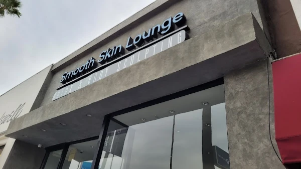 smooth-skin-lounge-2.jpg