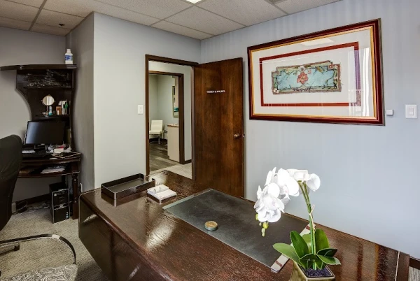 dr-rai-cosmetic-surgical-center-1.jpg