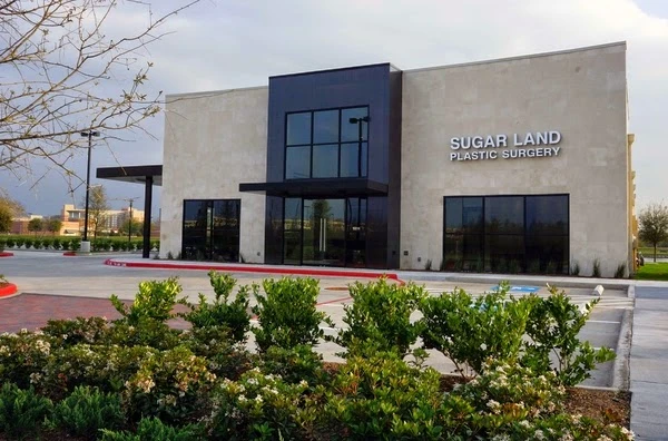 sugar-land-plastic-surgery-1.jpg