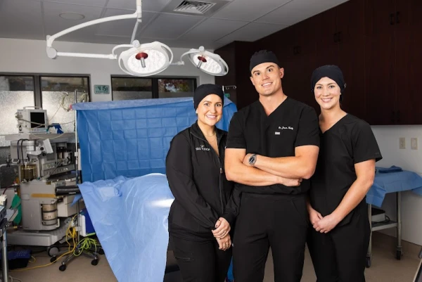silk-touch-cosmetic-surgery-lipo-medspa-0.jpg