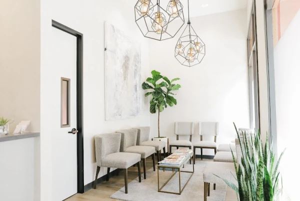 illuminate-plastic-surgery-palo-alto-2.jpg