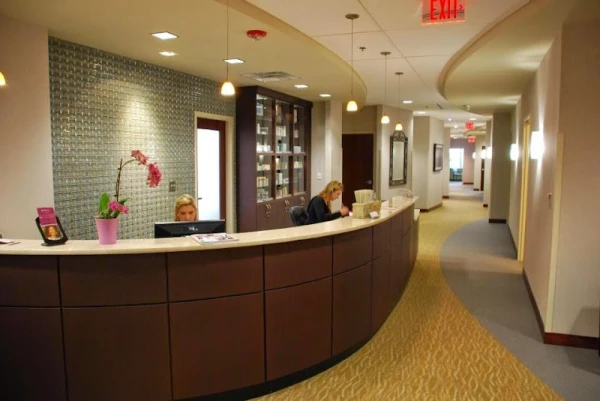 aesthetica-cosmetic-surgery-laser-center-loudoun-county-plastic-surgeon-phillip-chang-m-d-3.jpg