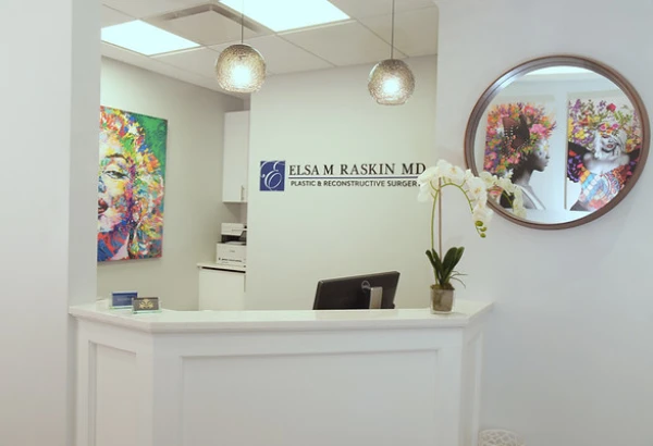 Dr Raskin Elsa Raskin, MD in Greenwich, Connecticut | labiaplastybeforeandafter.com